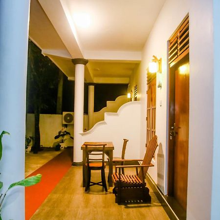 Little Angels Bed & Breakfast Mirissa Exterior foto