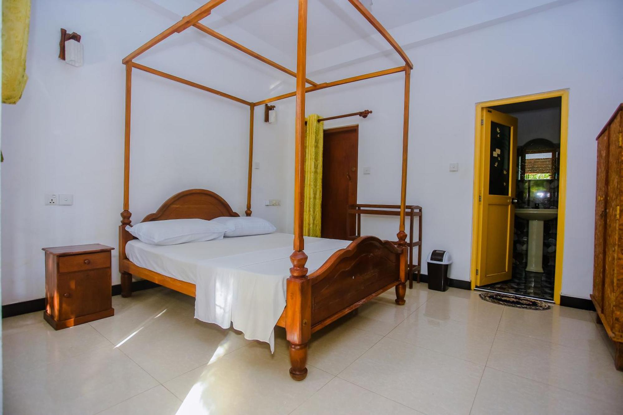 Little Angels Bed & Breakfast Mirissa Exterior foto